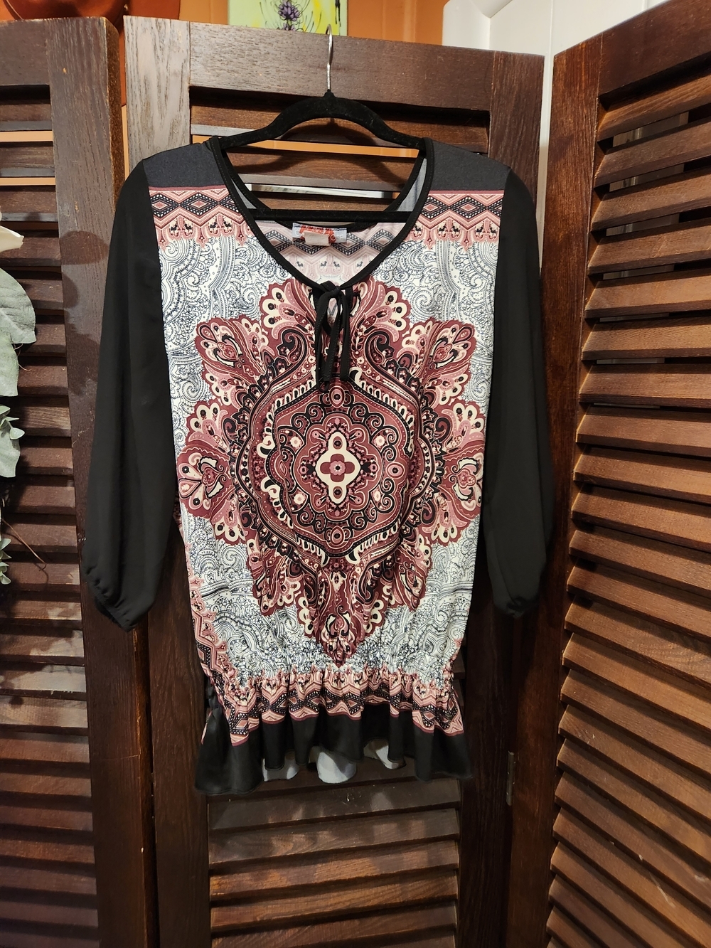 Carol Rose Black and Rose Paisley Tie-Front Blouse